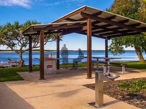 LIM main HERO_512x382_72dpi.jpg