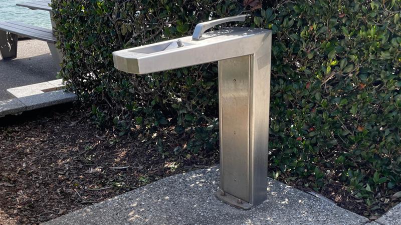LIM_drink_pic_drinking fountain_0.jpg