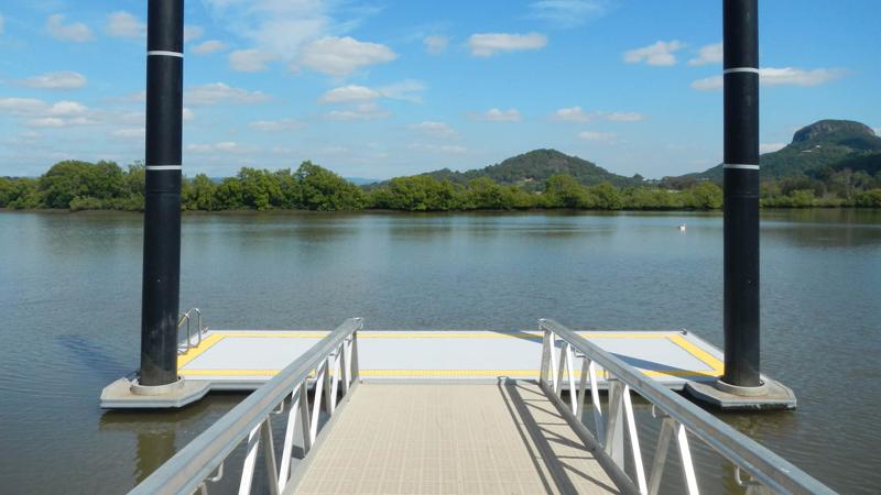 LIM_watercraft fac_pic_pontoon with gangway.jpg