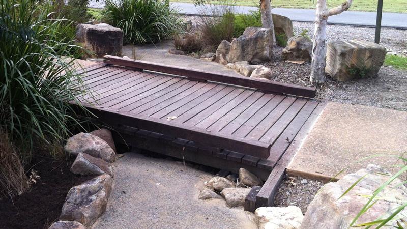 LIM_ldrainage_pic_paths and trails water managment.jpg